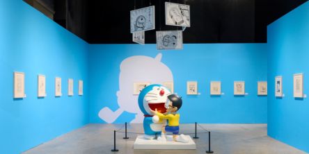 日本初上陸！ドラえもんの世界観にどっぷり浸かれる「100％ドラえもん＆フレンズ in 東京」チケット販売中【2026年3月27日（金）開幕】