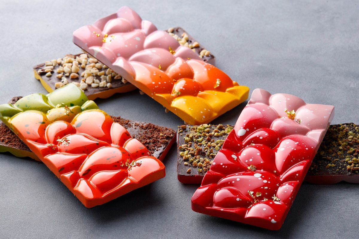 「タブレットアートショコラ」ペッシュ／アグリューム／クール・ロゼ 各2800円