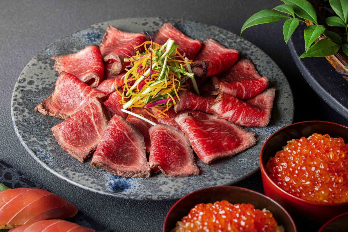 北海道産黒毛和牛 e びーふのタタキ