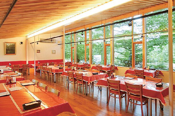 トラットリアプリモ本店