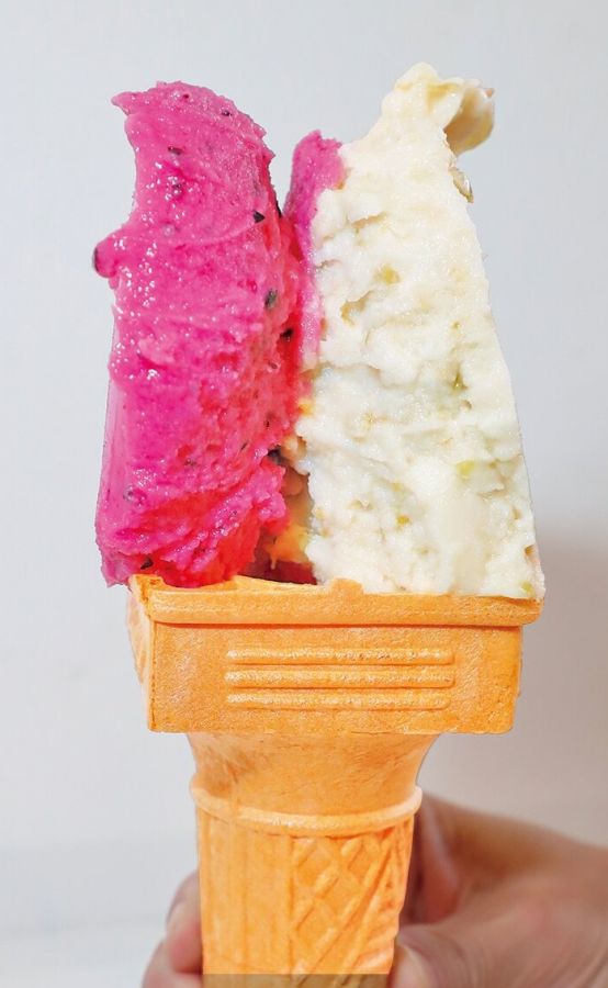 虹のジェラート屋さん