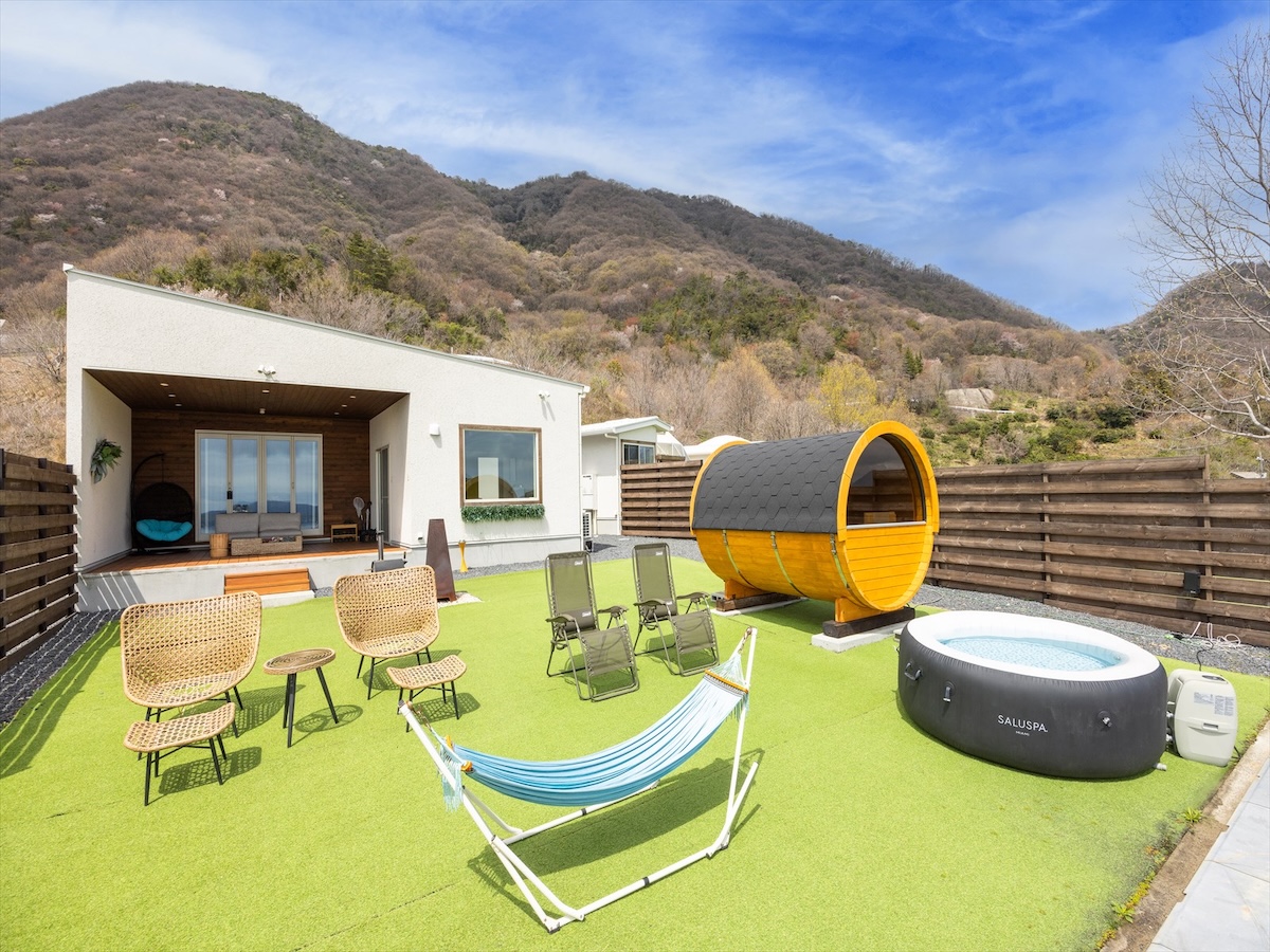 LEMON FARM GLAMPINGしまなみ 外観