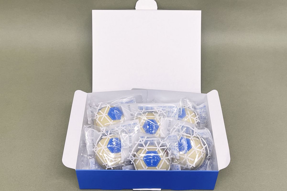 「復刻 八幡平の樹氷ミニ（6個入り）」840円