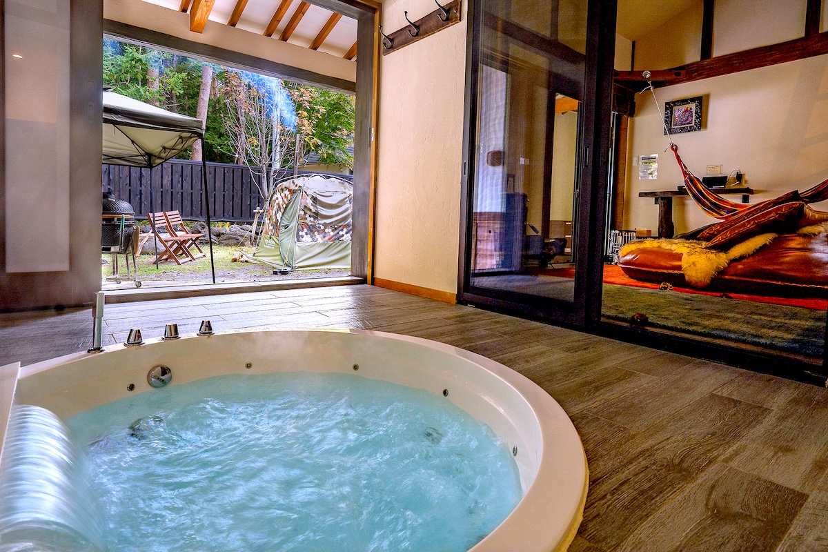 HANZ  OUTDOOR  RESORT内観