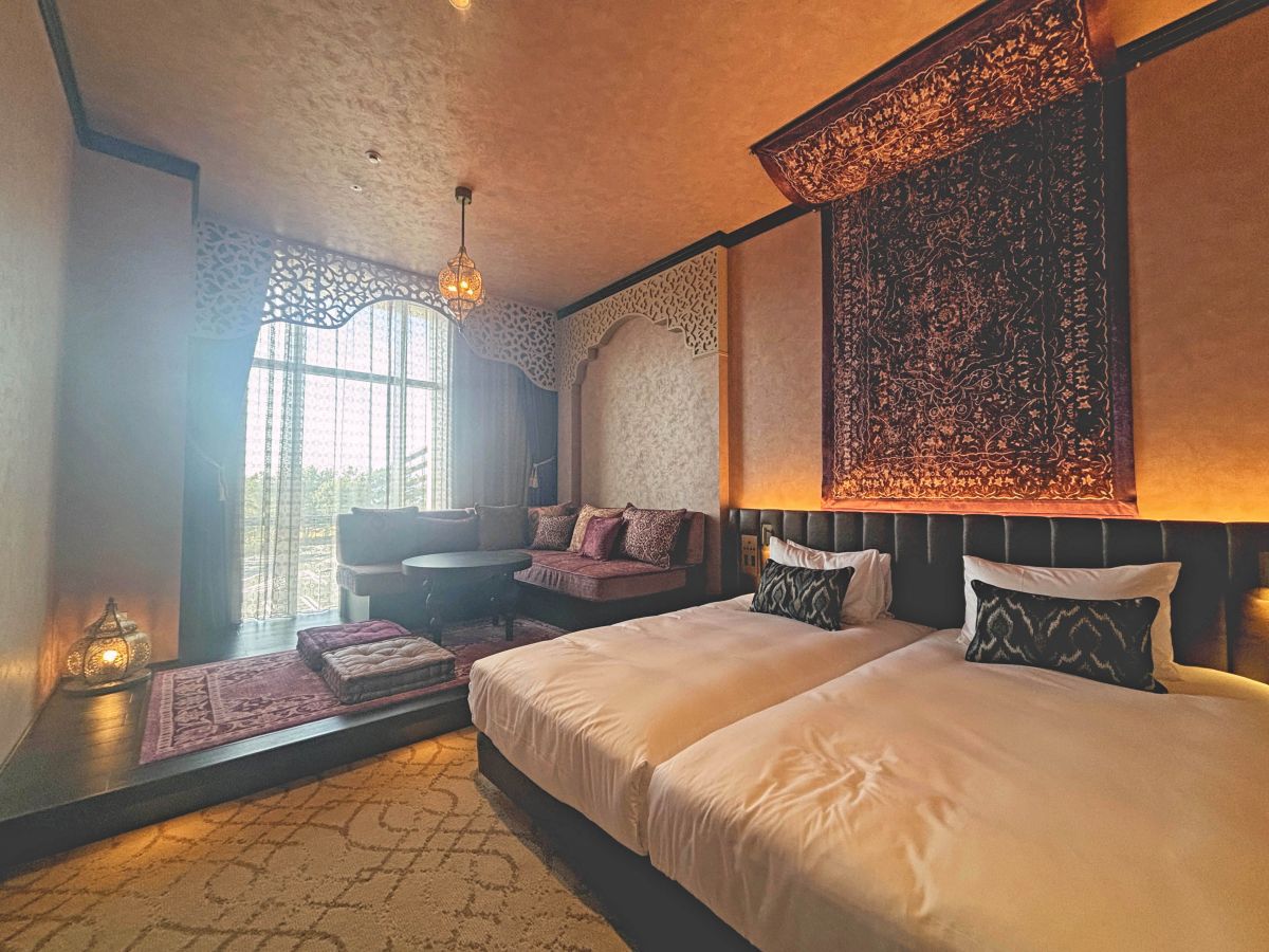 「アラビアン」（税・サービス料込み）2名1室 1泊素泊まり 0万0000円〜