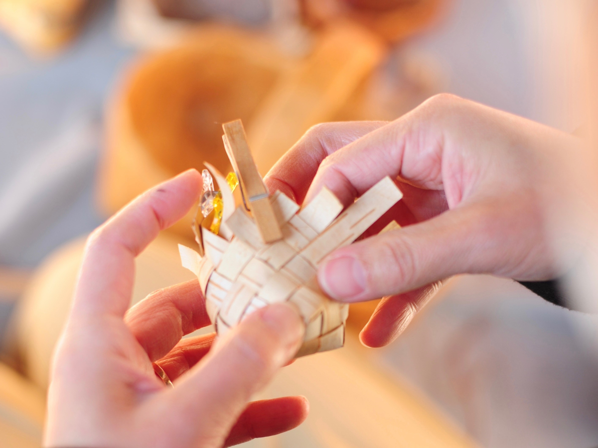 白樺クラフト体験