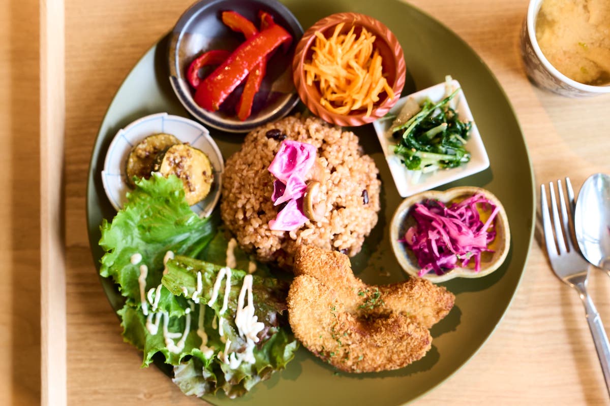 「車ふカツプレート」1580円（土・日曜、祝日は1800円）