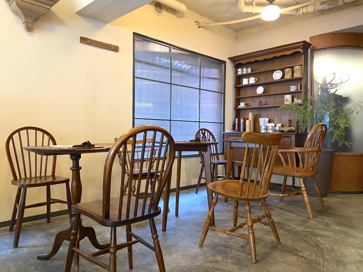 「BAM BI COFFEE 西新宿店」内観2