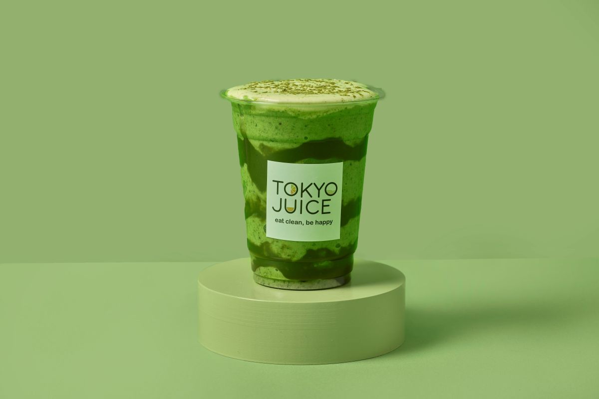 トーキョージュース【麻布台ヒルズ限定】「Matcha blossom smoothie」テイクアウト 1,290円 / イートイン 1,320円