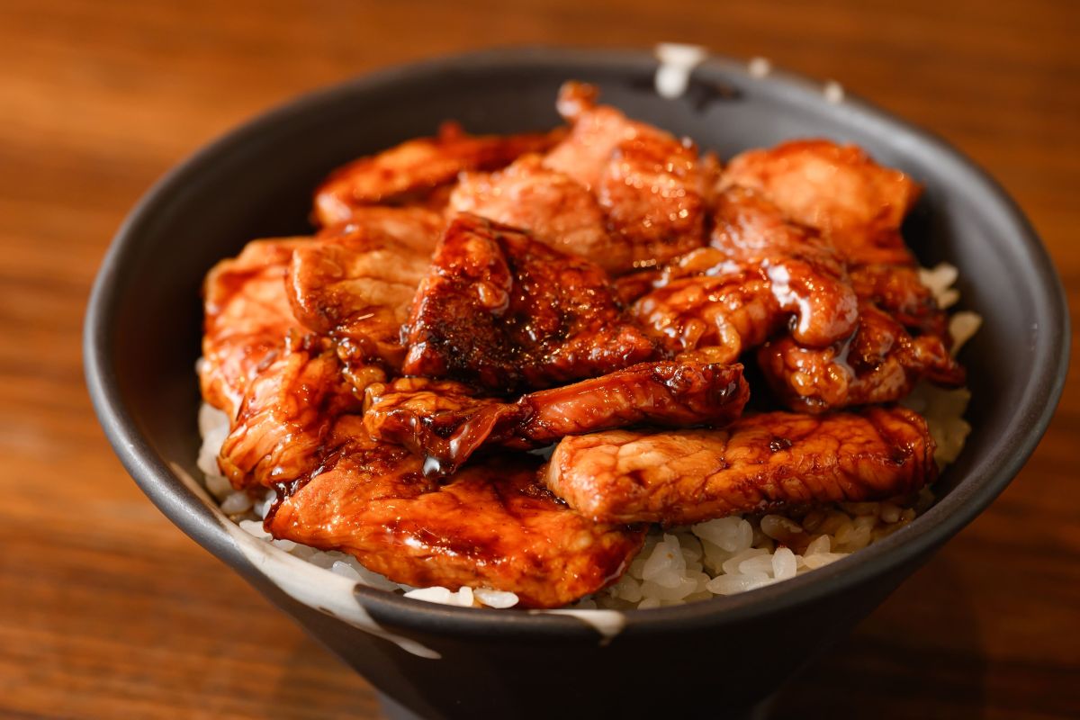 ドライブインいとう「豚丼」1430円