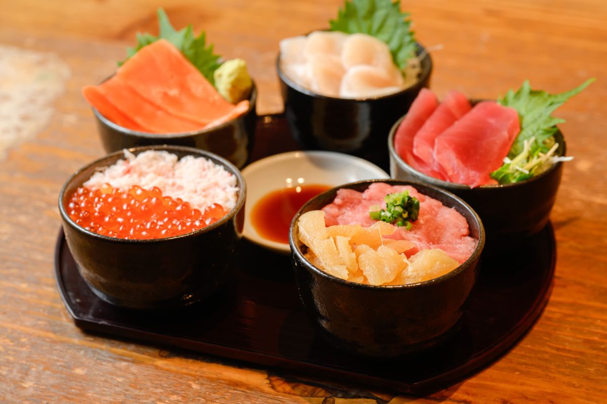 どんぶり茶屋「空港特選丼」3580円