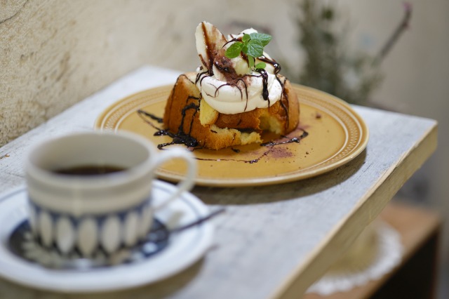 CRYDDERI CAF&Eacute;