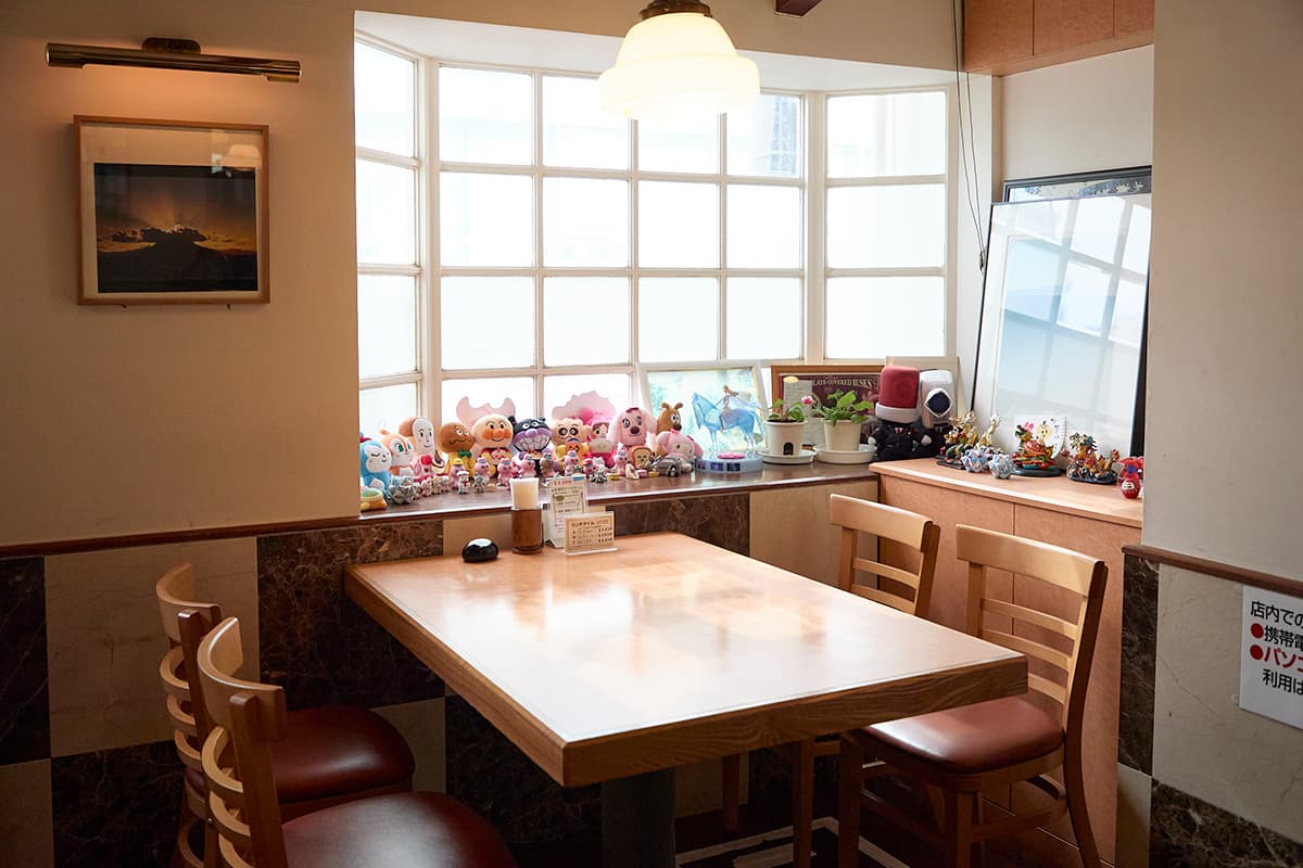 「レストラン シラツユ」内観