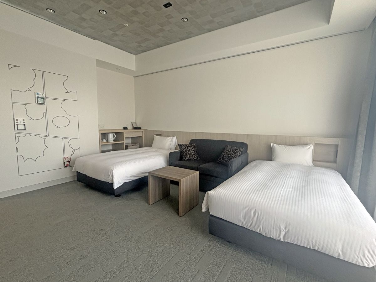 「プレミアツイン」（税・サービス料込み）5名1室 1泊素泊まり 1万3320円〜