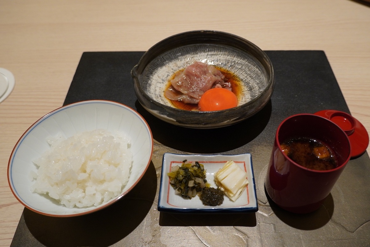 雅三角バラのすき焼き