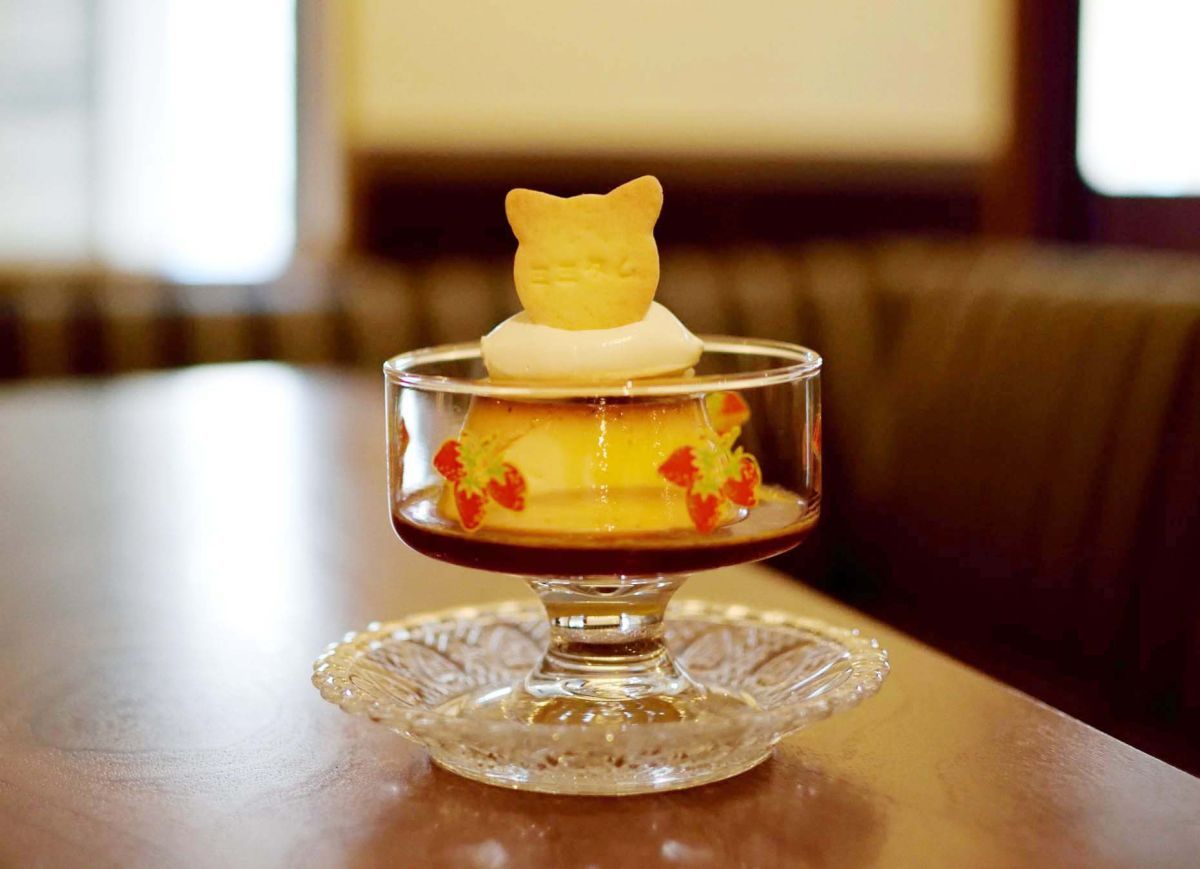 「プリンセット」※単品での注文不可。ドリンクまたは食事をオーダーすると＋450円でセットにできます
