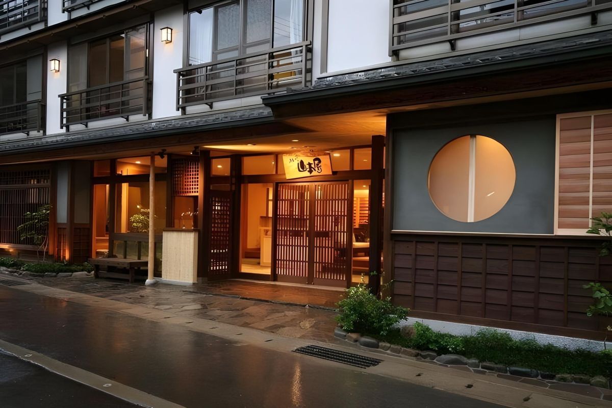 山本屋