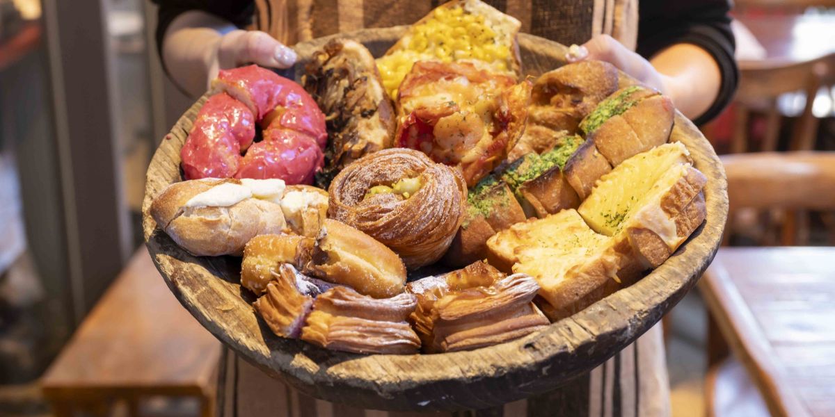 ＋500円で30種類以上のパンが食べ放題に♪「パンとビストロ 高円寺FLAT」のおしゃれランチ