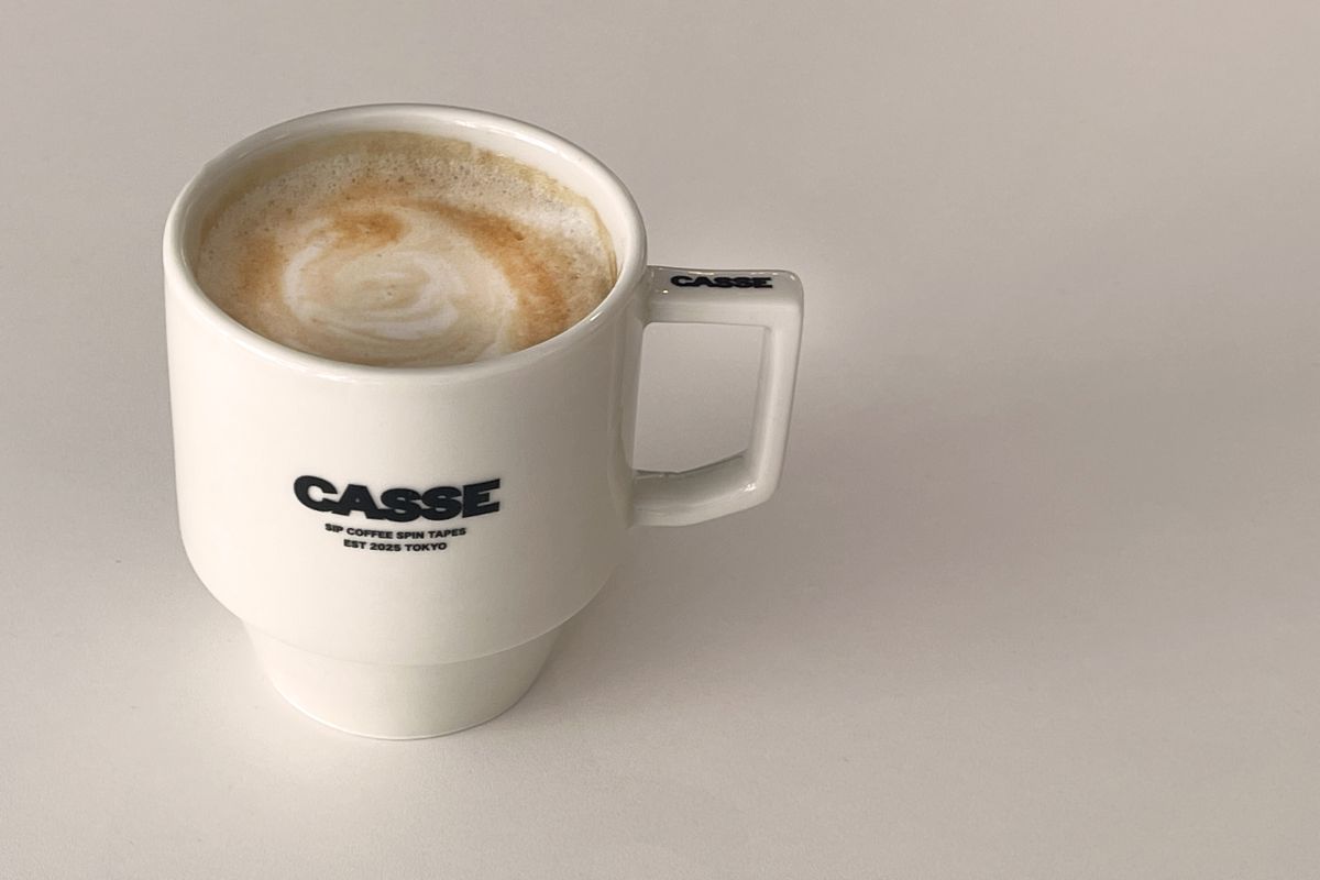 「カフェラテ Hot」715円