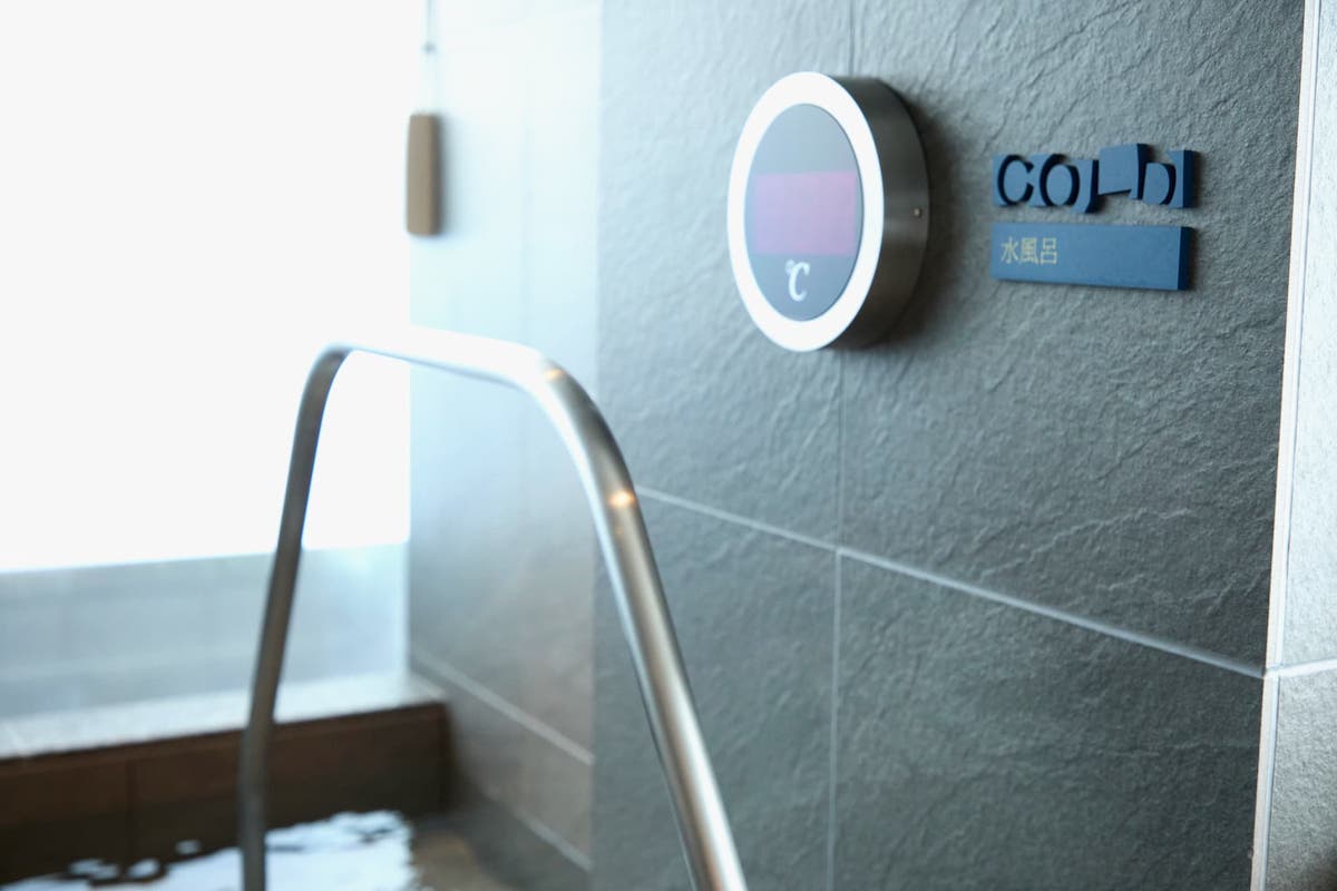 しっかり温まったら水風呂へ