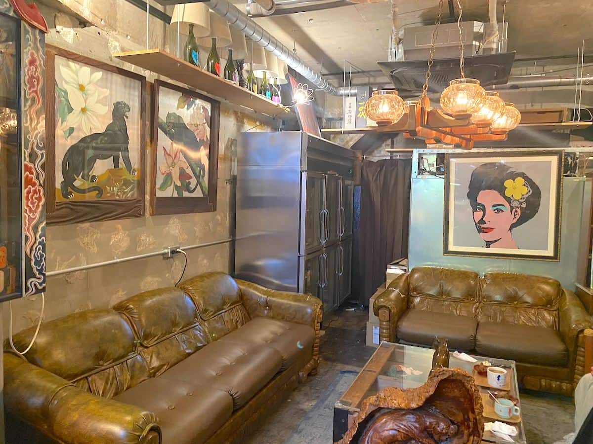 「マーメイドコーヒーロースターズ 池袋本店」店内