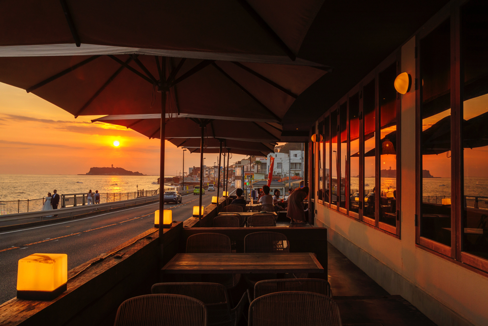 Ninaiのテラス席からの夕日