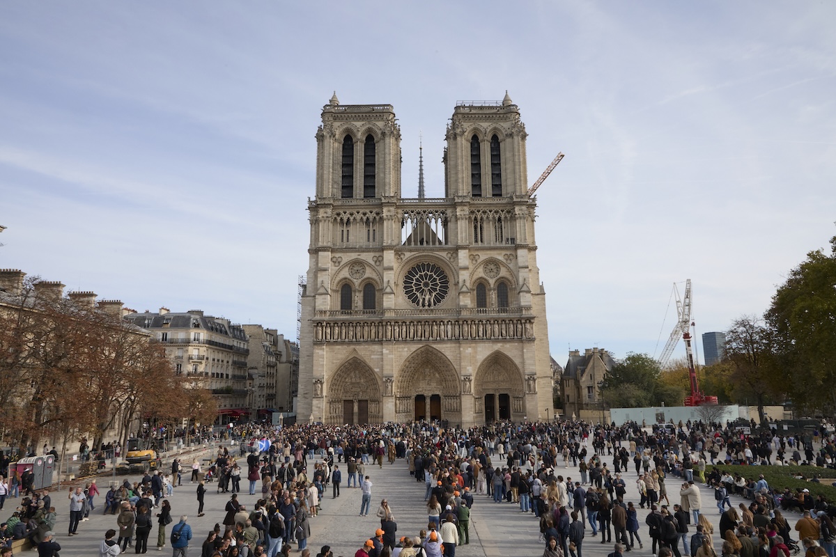 2019年の火災から復活した「ノートルダム大聖堂」