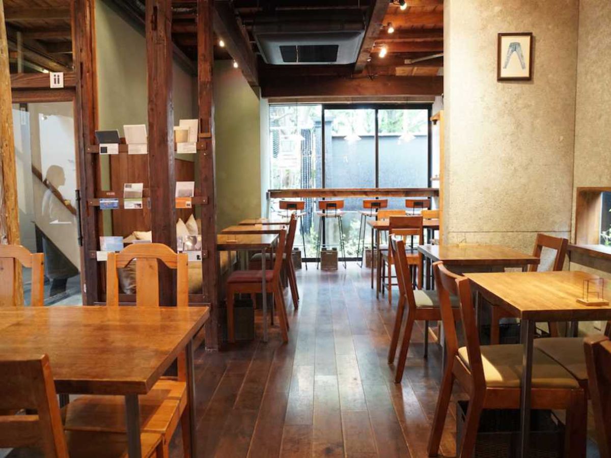 「HAGI CAFE」の店内