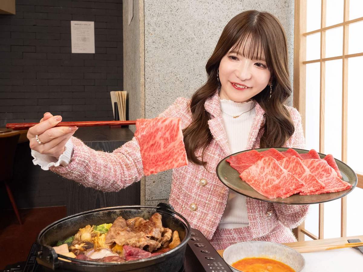 ランチタイム「すき焼き食べ放題 60分」7700円（1人前）　※ディナータイムは「すき焼き食べ放題 60分」9350円（1人前）、別途要サービス料10%