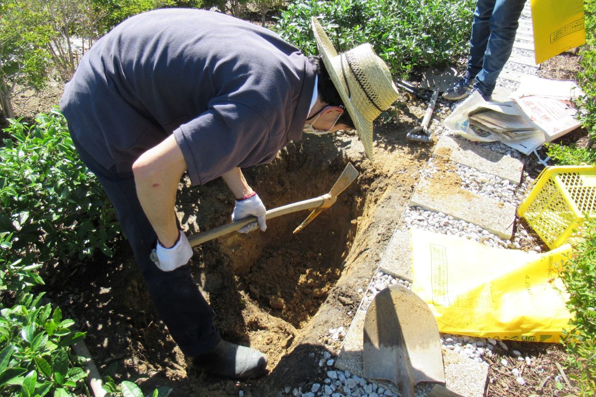 土壌調査の様子