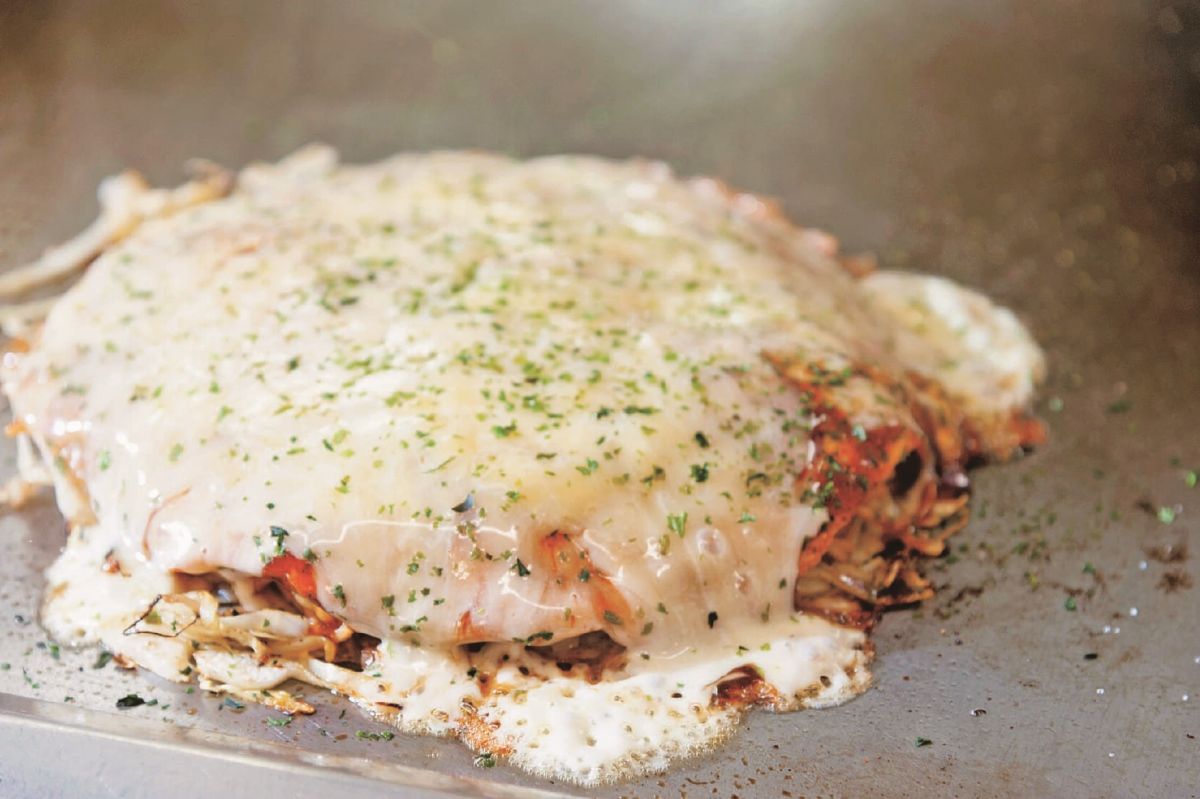 麗ちゃんの「モッツァレラチーズ（そば入り）」