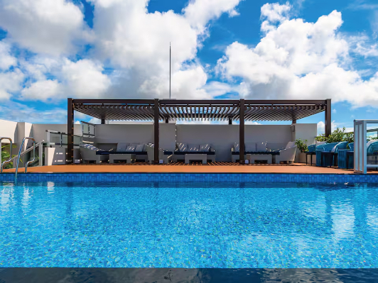 プール／Photo：Airbnb