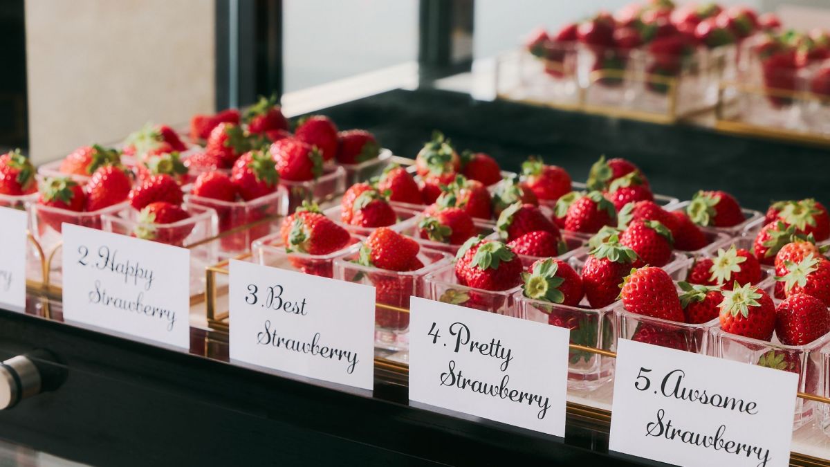 【京都センチュリーホテル】ガーデンを望む上質な空間で開催！ ストロベリースイーツビュッフェ「The Royal Lounge STRAWBERRY （ザ ロイヤル ラウンジ ストロベリー）」