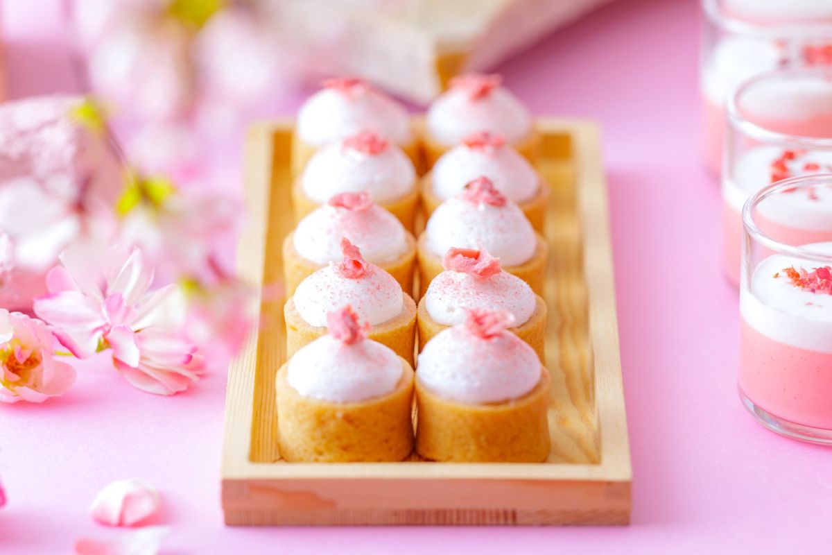 桜風味のタルト