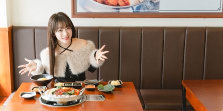 新大久保「サウィ食堂」で本場のナッコプセ&話題の韓国グルメを堪能！【私立恵比寿中学・桜木心菜の韓国スポット巡りvol.5】