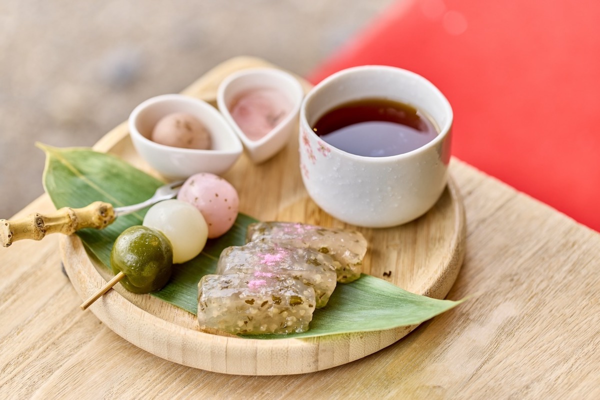 「お花見せっと」1400円