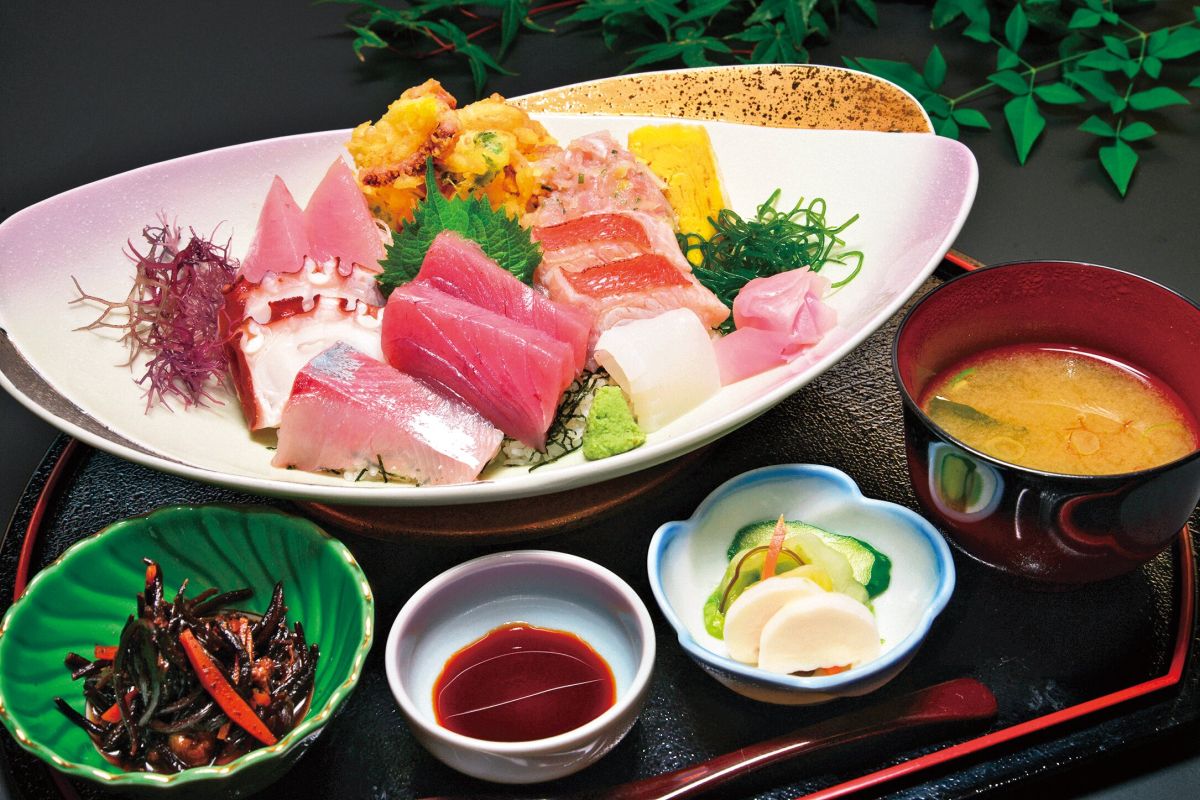 地魚磯料理うおまさ