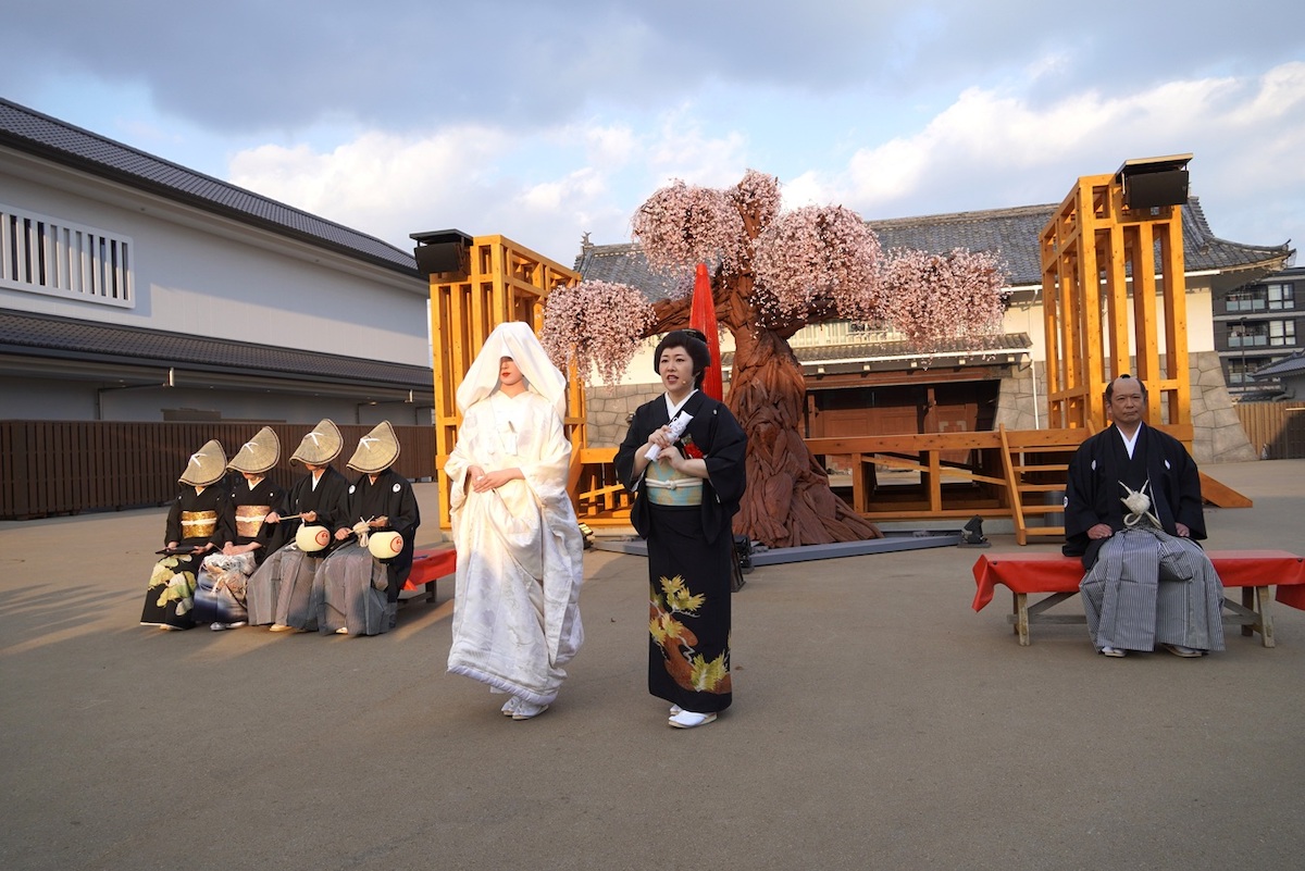 『花嫁道中 桜の宴』