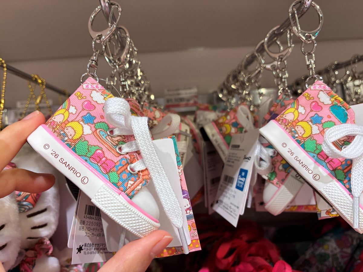 「KTラッピング柄スニーカーKR PK」1100円