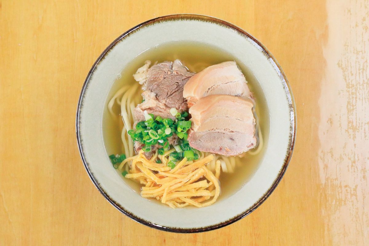 沖縄そば まるかみ