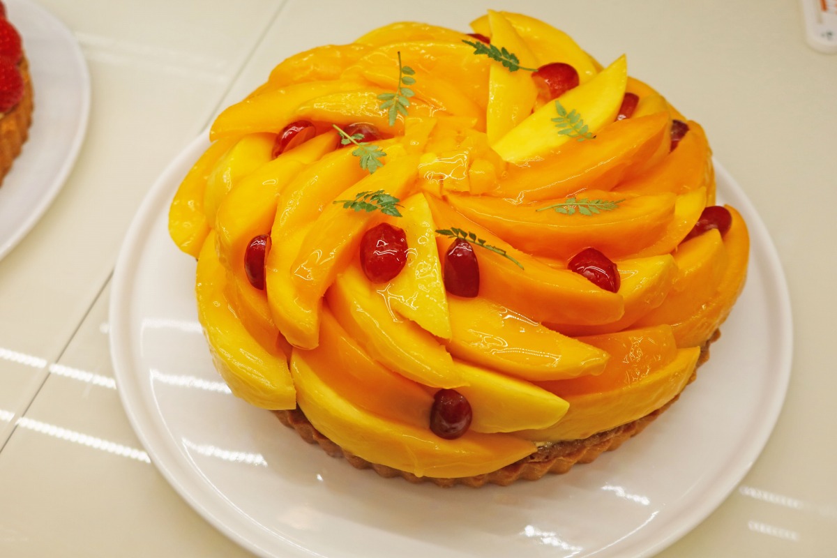 「マンゴーと葡萄のタルト」1800円