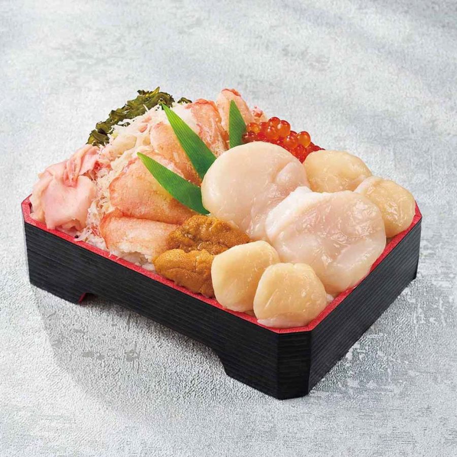 「大玉ホタテ入り５種盛り弁当」3564円