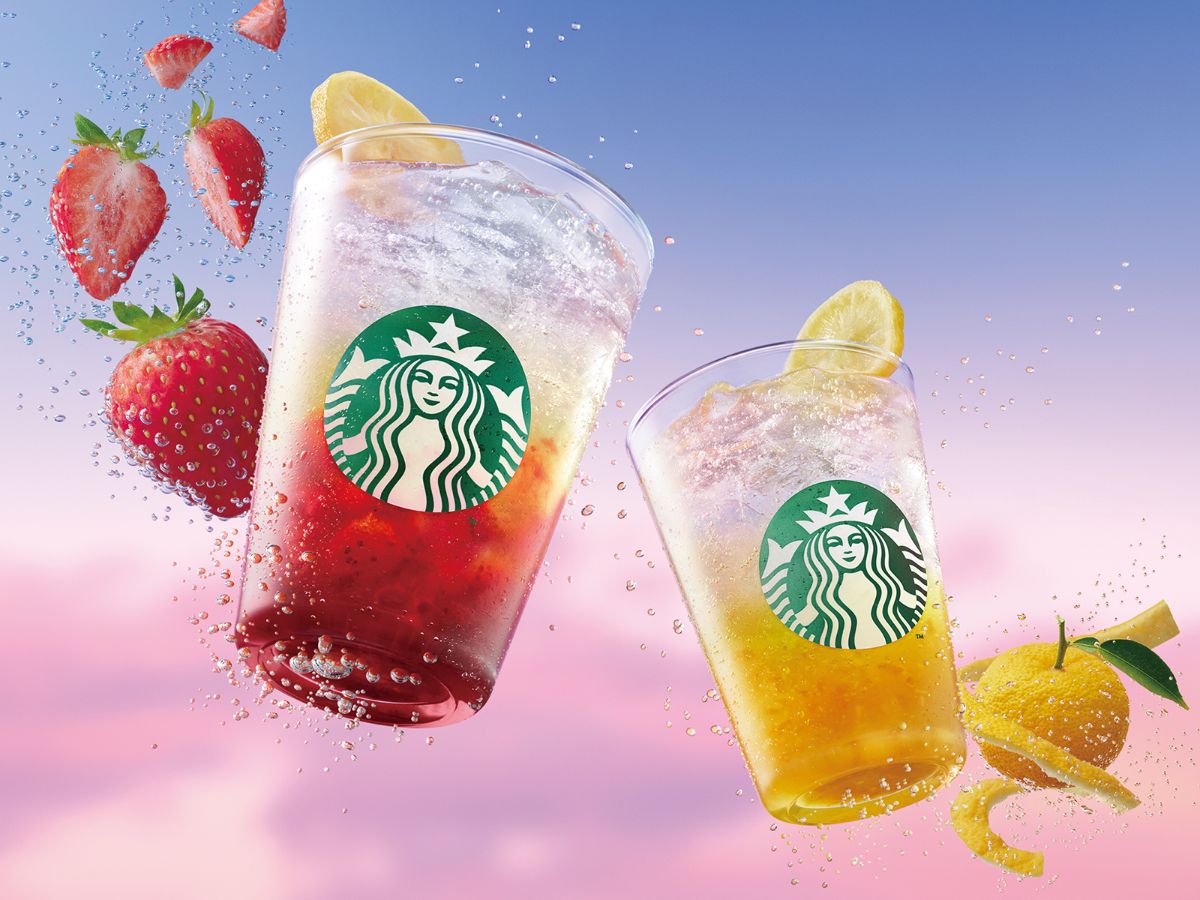 左より「チラックス ソーダ ストロベリー」、「チラックス ソーダ ゆずシトラス」ともにTallサイズ 579円（持ち帰り）、590円（店内利用）、 Grandeサイズ 624円（持ち帰り）、635円（店内利用）、 Venti&reg;サイズ 668円（持ち帰り）、680円（店内利用）