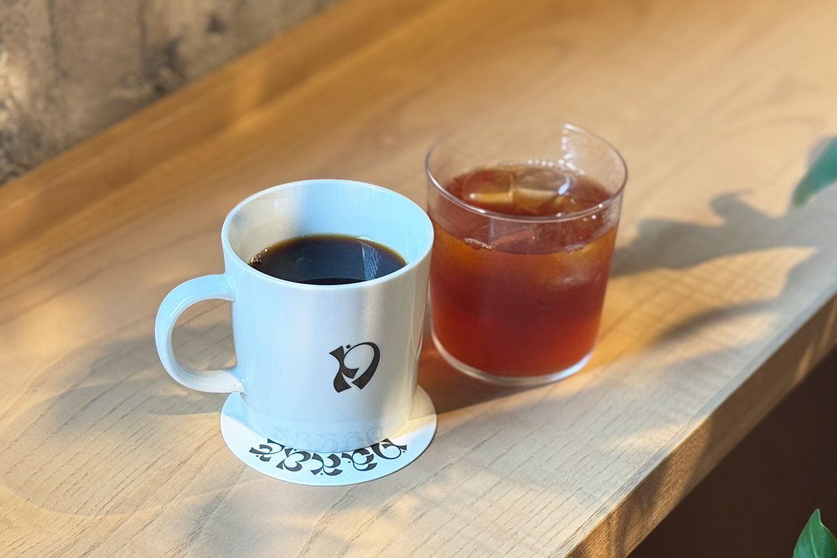 モーニングセット「ホットコーヒー」、「アイスティー」