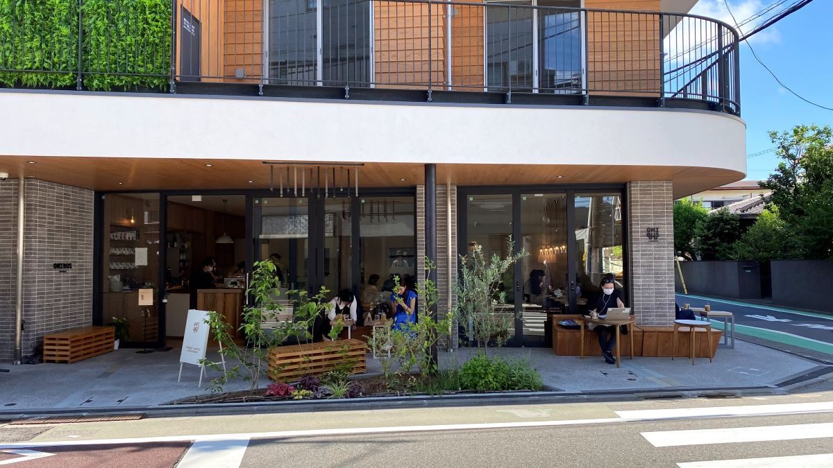 「ONIBUS COFFEE 自由が丘店」外観