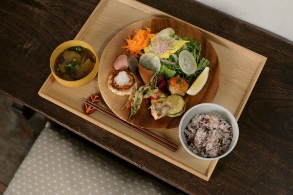 「プレートランチ」1500円