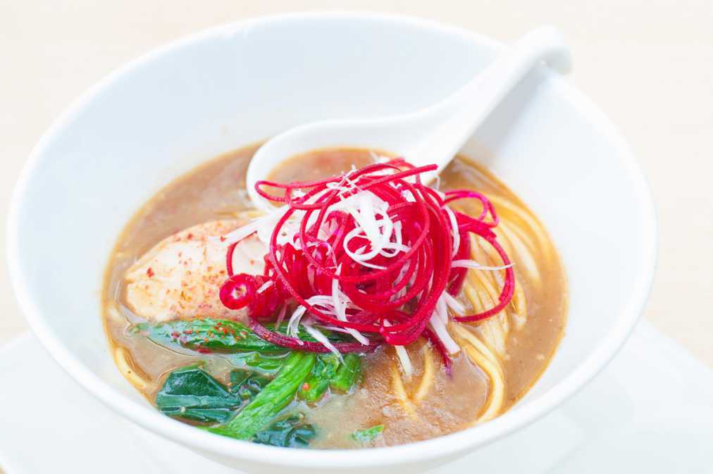 「濃厚やみつきラーメン」1600円