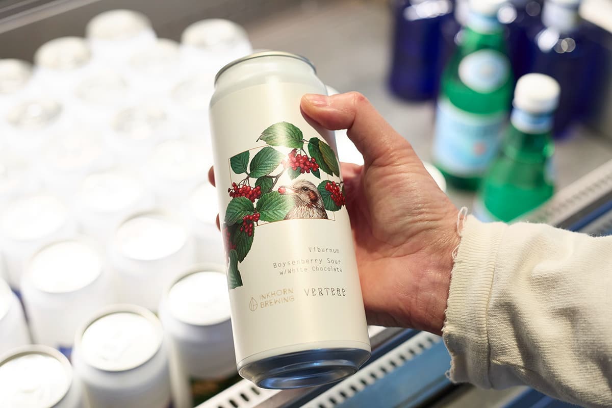 クラフトビールも。缶のデザインがおしゃれ