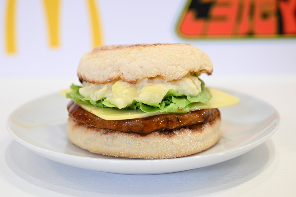 朝マック&reg;限定「北海道じゃがチーズてりやきマフィン」単品410円～、バリューセット610円～、コンビ470円～