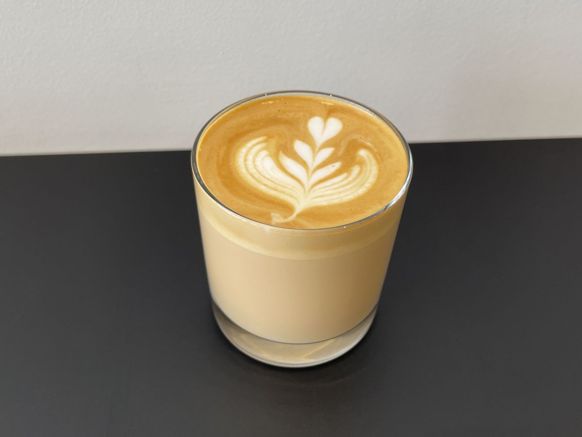 「カフェラテ（ホット）」580円